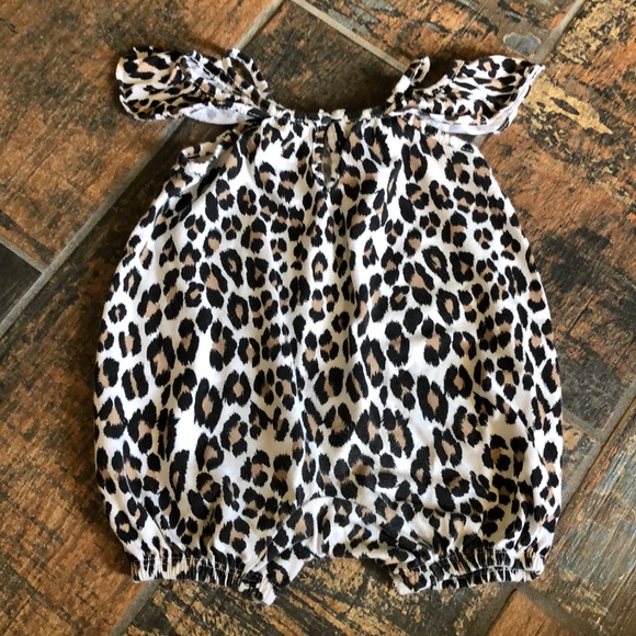 Cheetah Print Romper (0-3 months) - Picture 5 of 7